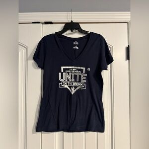 Majestic New York Yankees ”Unite In The Bronx” Postseason Women’s Shirt Size M